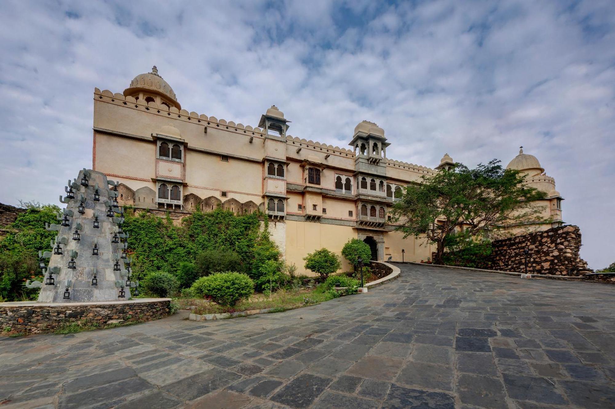 The Fern Bambora Fort, Bambora, Udaipur Kültér fotó