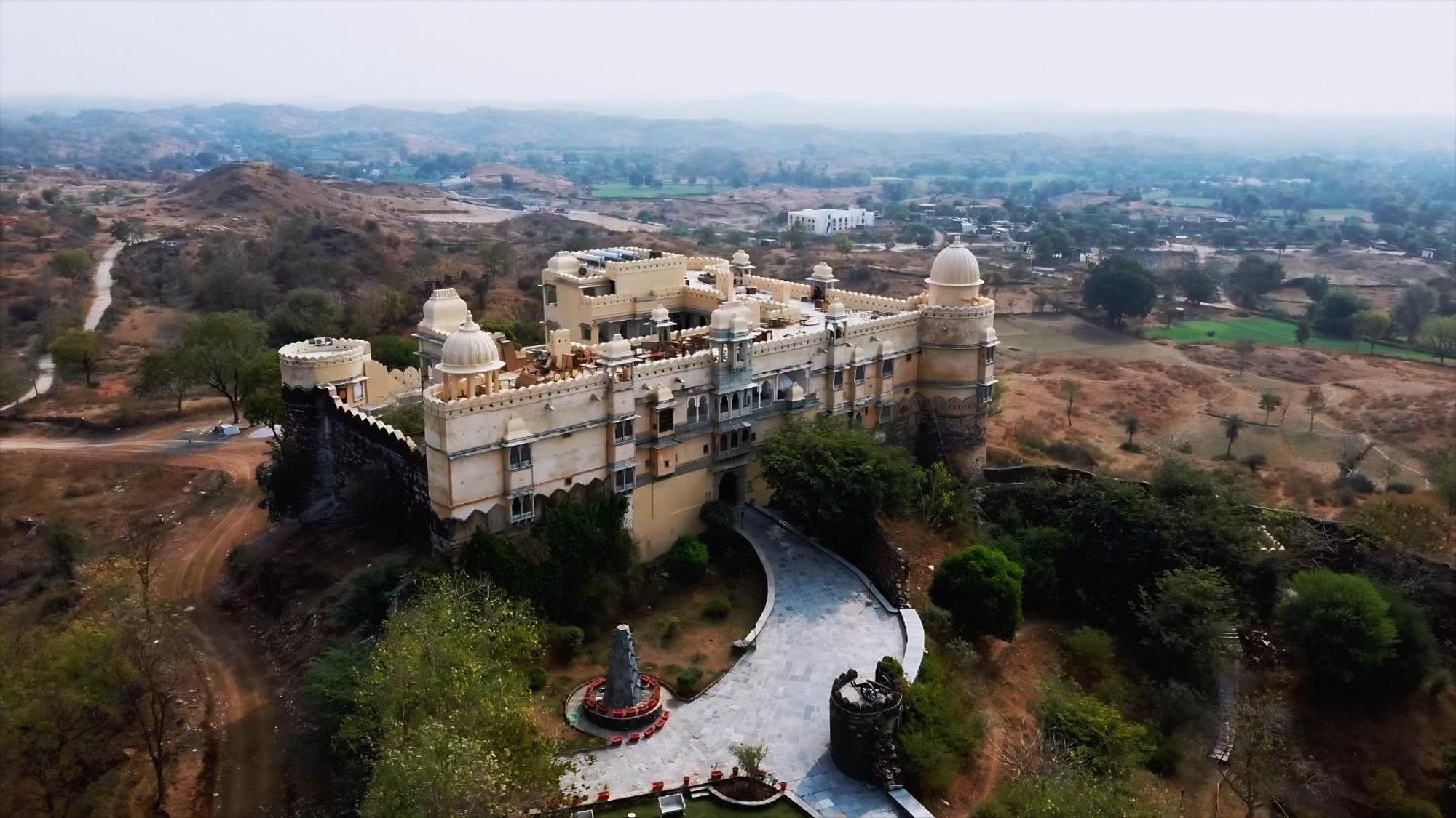 The Fern Bambora Fort, Bambora, Udaipur Kültér fotó