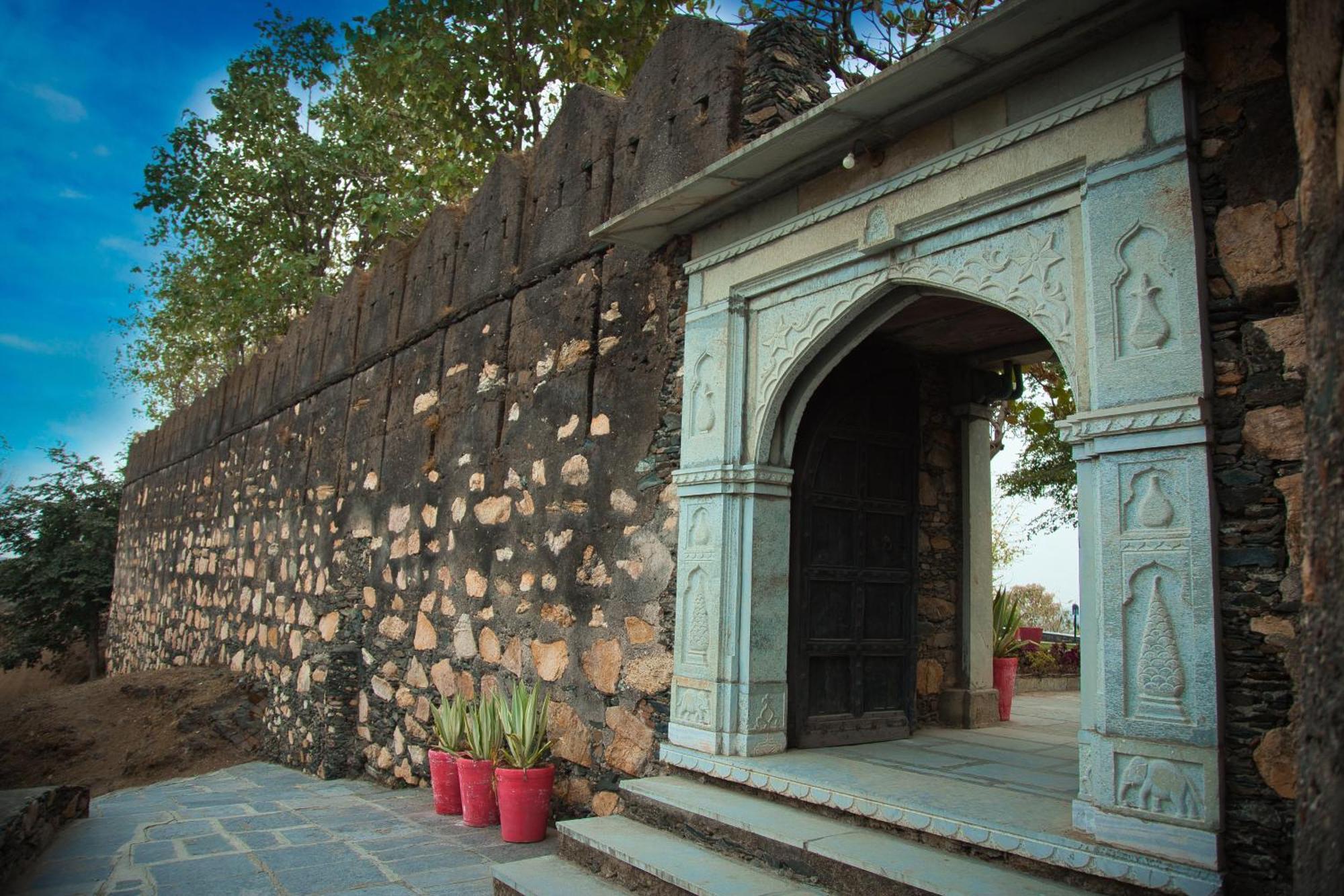 The Fern Bambora Fort, Bambora, Udaipur Kültér fotó